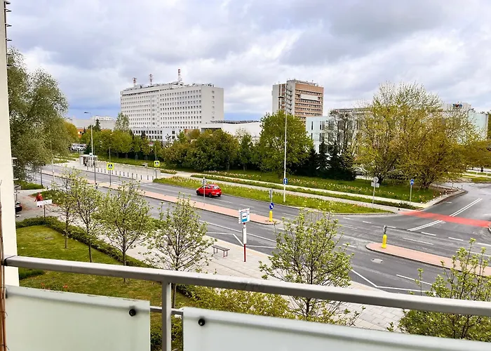 Apartmán Roentgena 16 Przy Centrum Onkologii I Klinice Novum Varšava