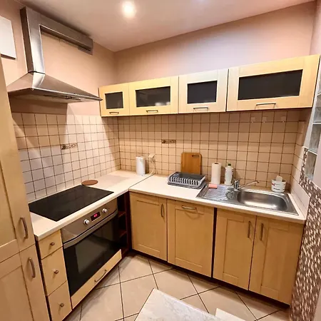 Roentgena 16 Przy Centrum Onkologii I Klinice Novum Apartment