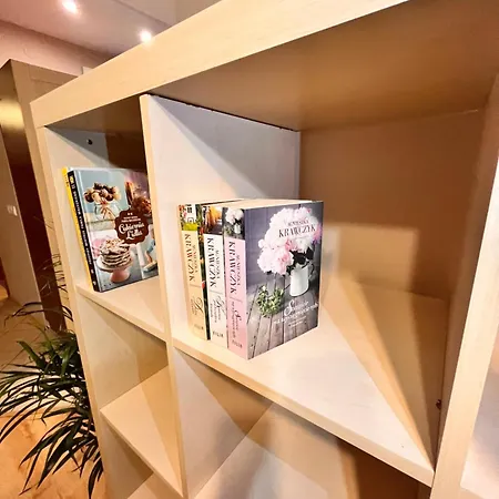 Apartment Roentgena 16 Przy Centrum Onkologii I Klinice Novum