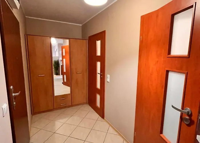 Roentgena 16 Przy Centrum Onkologii I Klinice Novum